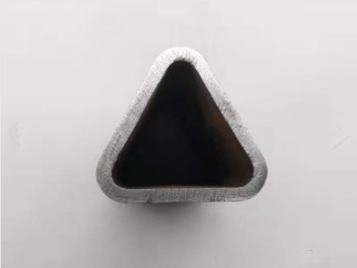 三角管